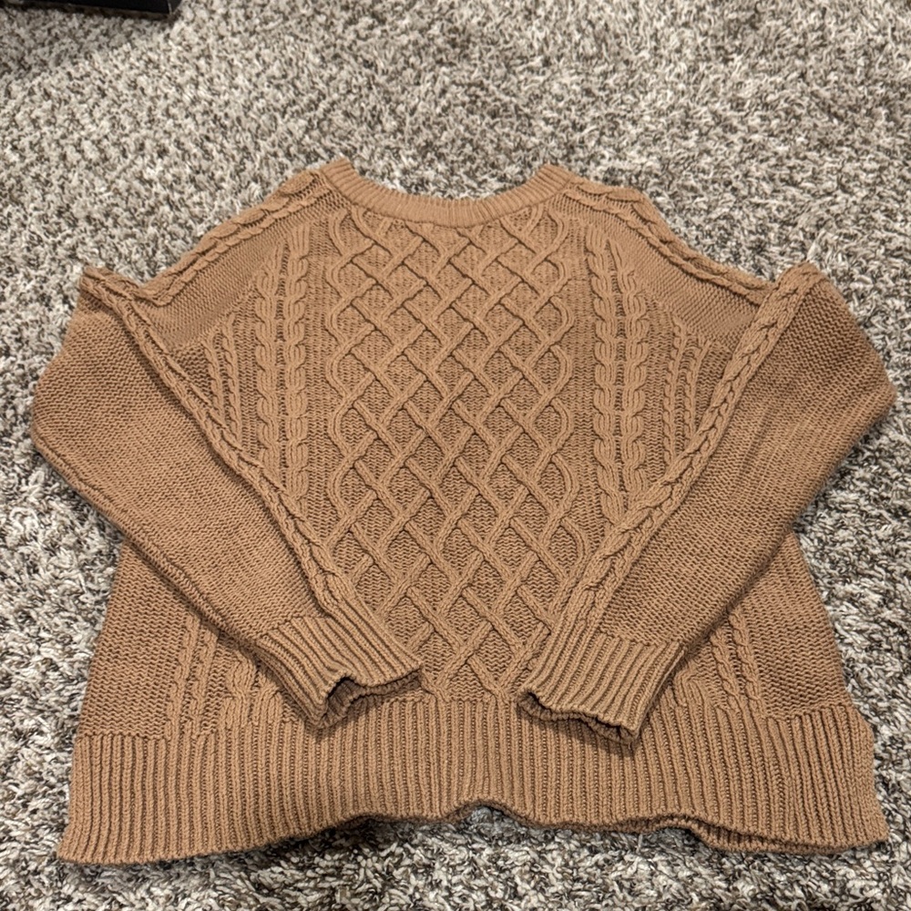 Cozy Cable Knit Women's Sweater in Camel